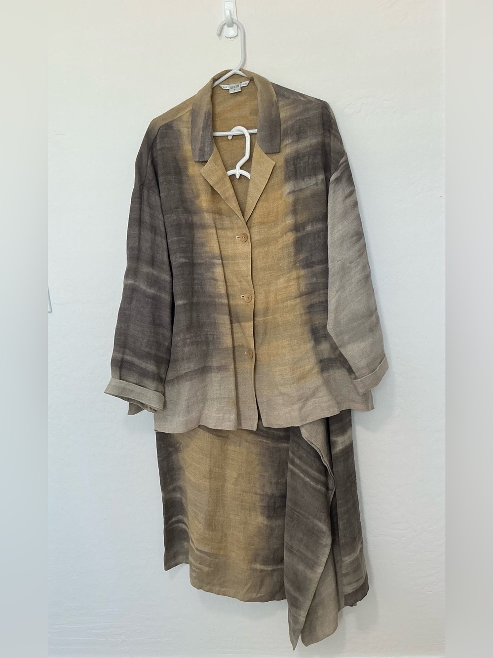 Peter Nygard - 100% Linen Ombré Skirt & Jacket Set, Camel to Gray, 14